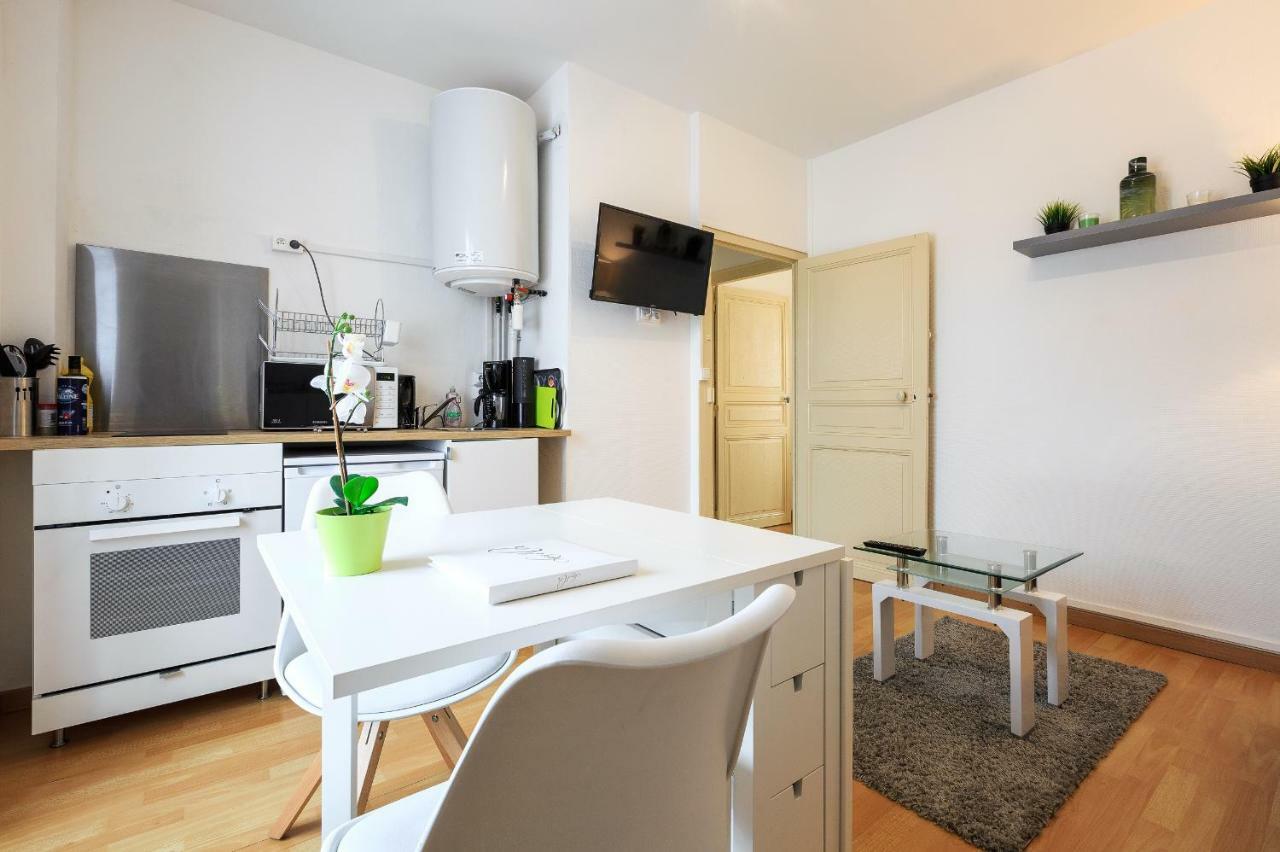 Le Duc De Vichy Apartment Exterior photo